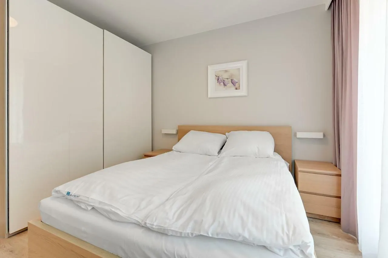 Chmielna Park Apartments Old Town Гданьск 0*,  Польша